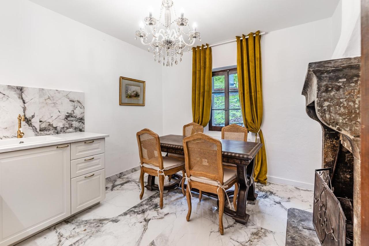 מונטרה Chateau Du Chatelard מראה חיצוני תמונה